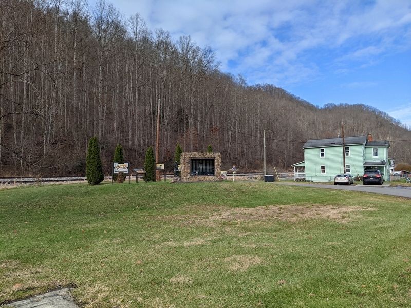 Helen Coal Miners Memorial image. Click for full size.