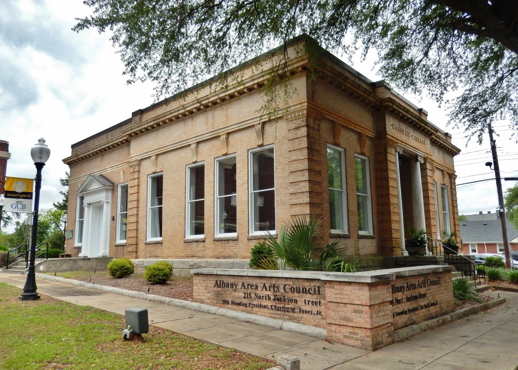Albany Carnegie Library (<i>southeast elevation</i>) image. Click for full size.