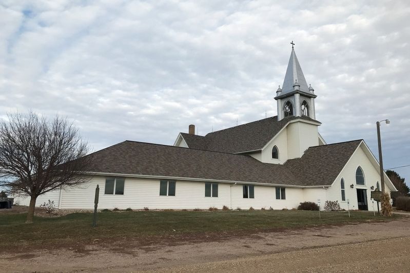 Benton Lutheran Church image. Click for full size.