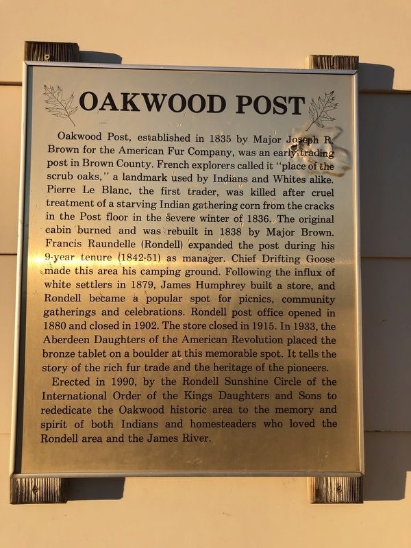 Oakwood Post Marker image. Click for full size.