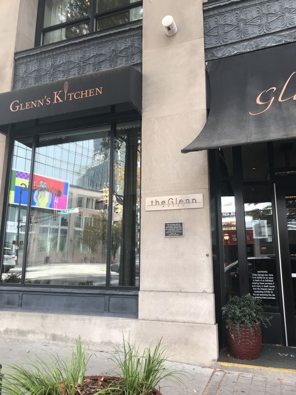 The Glenn Hotel Marker image. Click for full size.