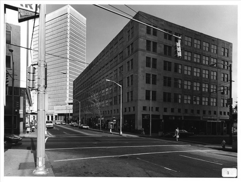10 Prior Street building (Thorton Building) image. Click for more information.