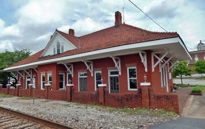 Winder Railroad Depot (<i>south elevation</i>) image. Click for full size.