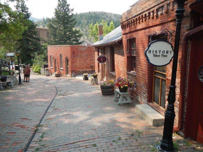 Reeder's Alley image. Click for full size.