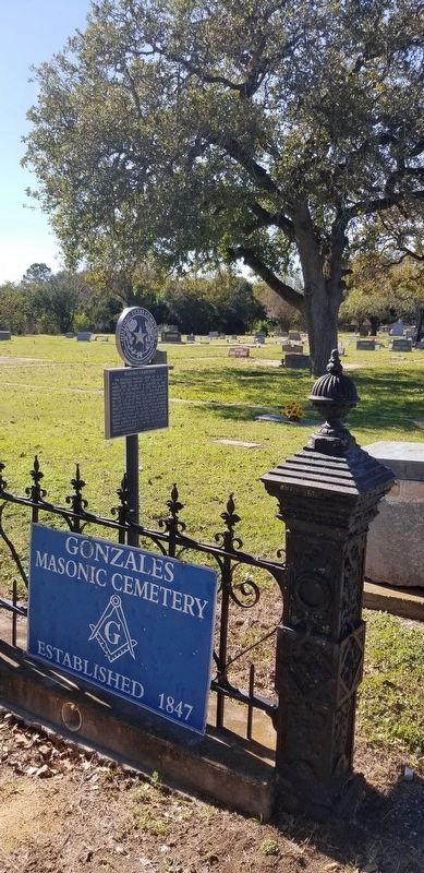 The entrance to the Masonic Cemetery and Marker image. Click for full size.