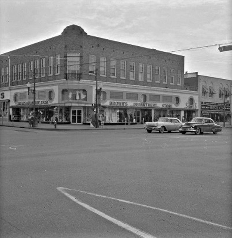 Brown's Department Store, circa 1950 image. Click for full size.