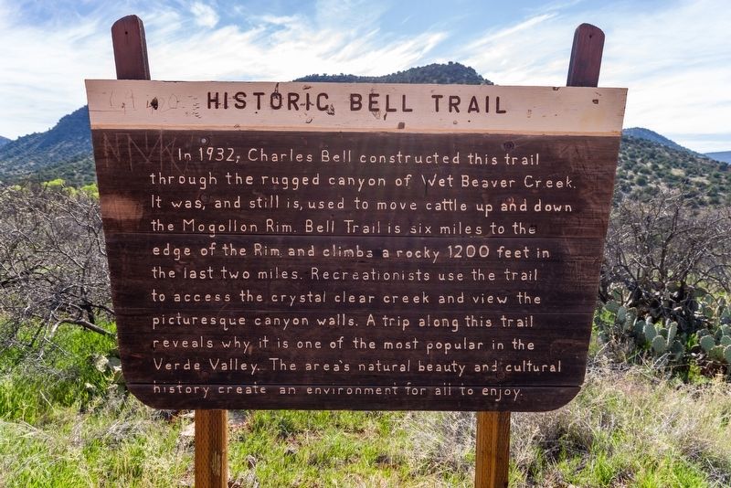 Historic Bell Trail Marker image. Click for full size.
