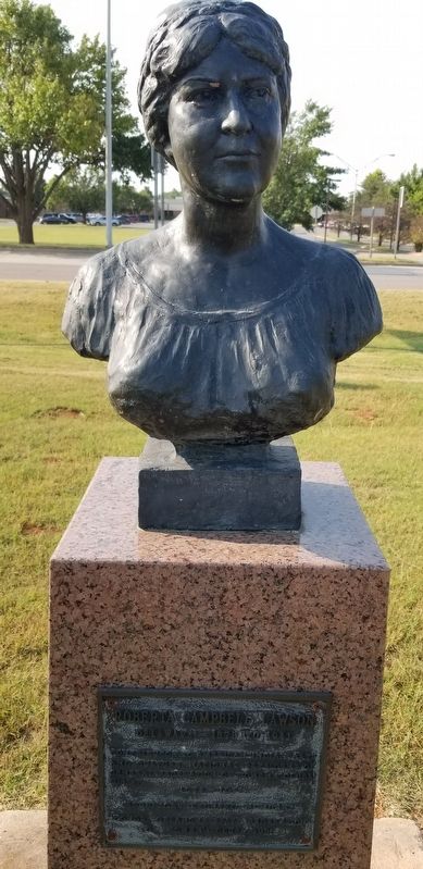 The Roberta Campbell Lawson statue and Marker image. Click for full size.