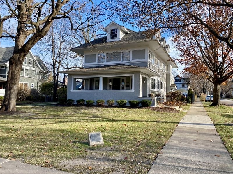 Ernest Hemingway Boyhood Home and Marker. Click for full size. Ernest Hemingway Boyhood Home and Marker image. Click for full size.