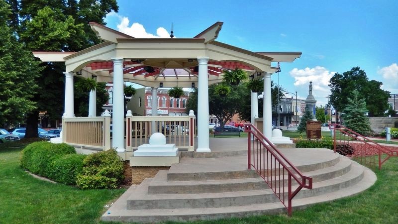 Albia Square Bandstand image. Click for full size.
