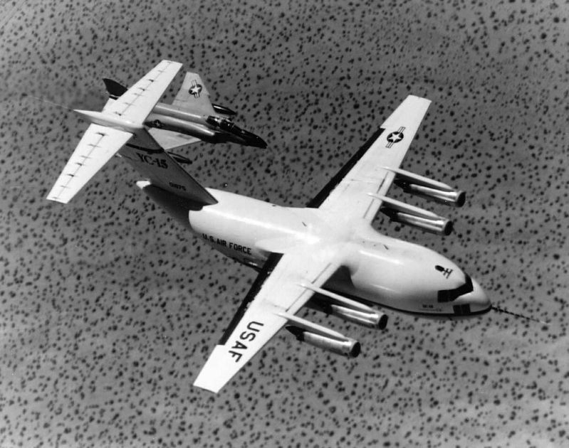 YC-15 Test Flight image. Click for full size.