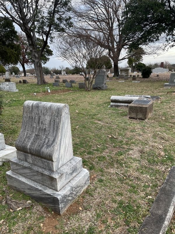 William Owen Davis Marker. Click for full size. William Owen Davis Marker image. Click for full size.