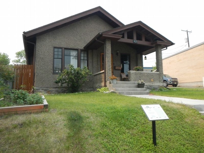 LaReau House and Marker image. Click for full size.