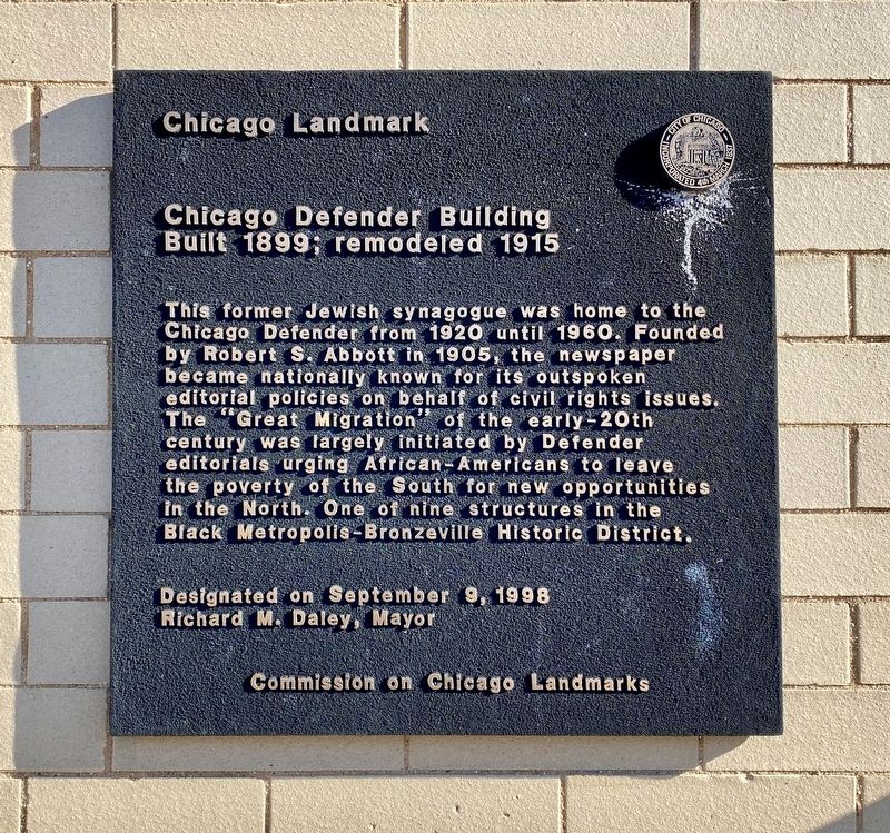 Chicago Defender Building Marker image. Click for full size.