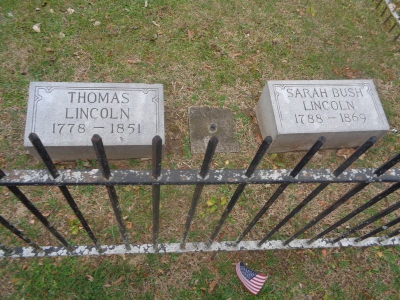 Thomas and Sarah Bush Lincoln graves image. Click for full size.