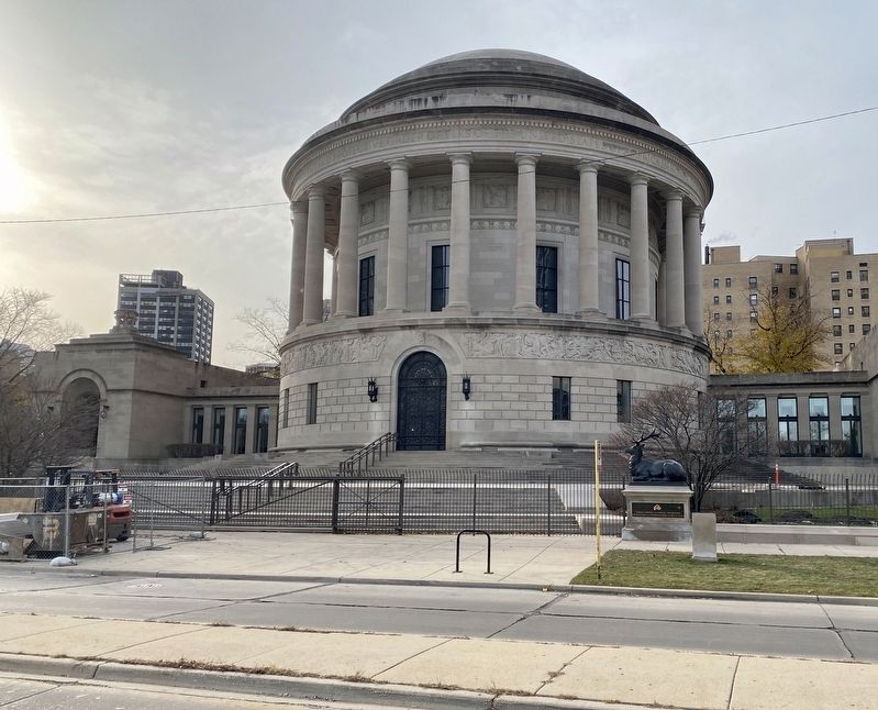 Elks Memorial Headquarters Building and Marker image. Click for full size.