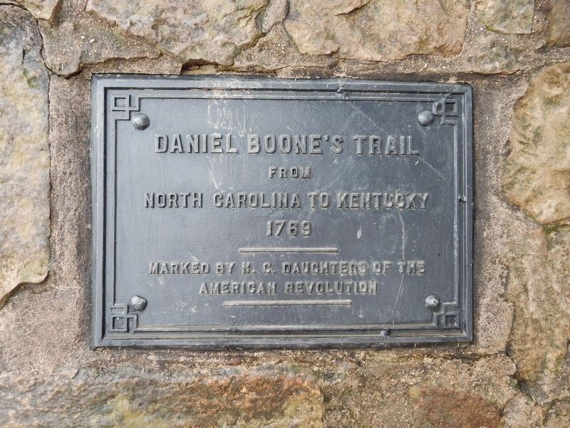 Daniel Boone's Trail Marker. Click for full size. Daniel Boone's Trail Marker image. Click for full size.