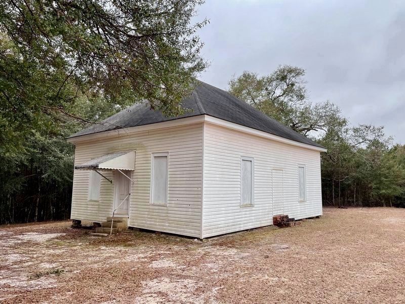 Historic Concord Primitive Baptist Church across from the cemetery. image. Click for full size.