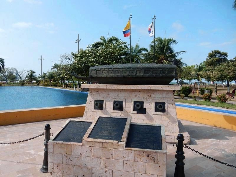 Monumento a la Guerra de Corea de Colombia/Colombian Korean War Memorial image. Click for full size.