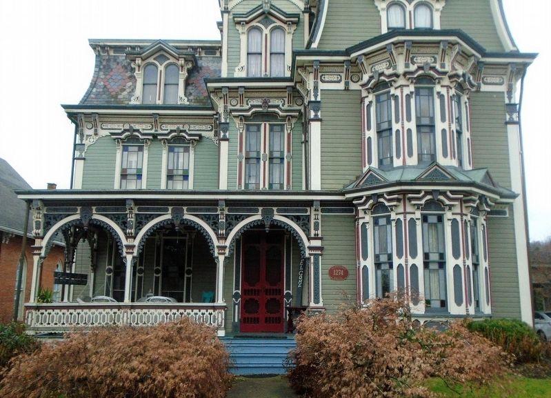Montgomery House. Click for full size. Montgomery House image. Click for full size.
