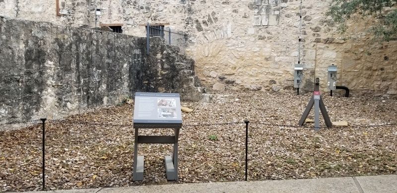 The view of the Strong Foundations Marker near the Alamo chapel image. Click for full size.