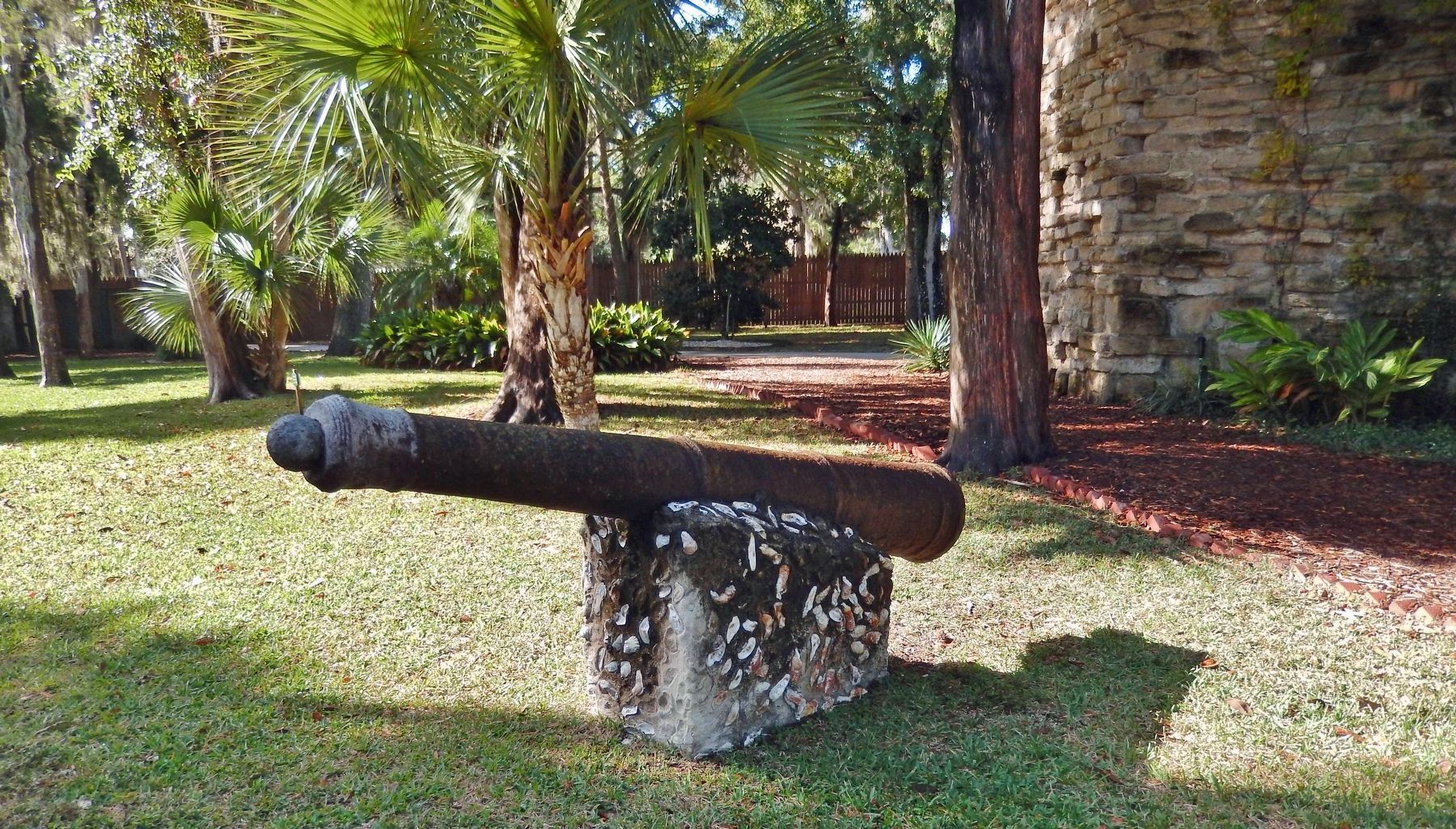Spanish Cannon, <i>Long Nine</i>, circa 1750 image. Click for full size.