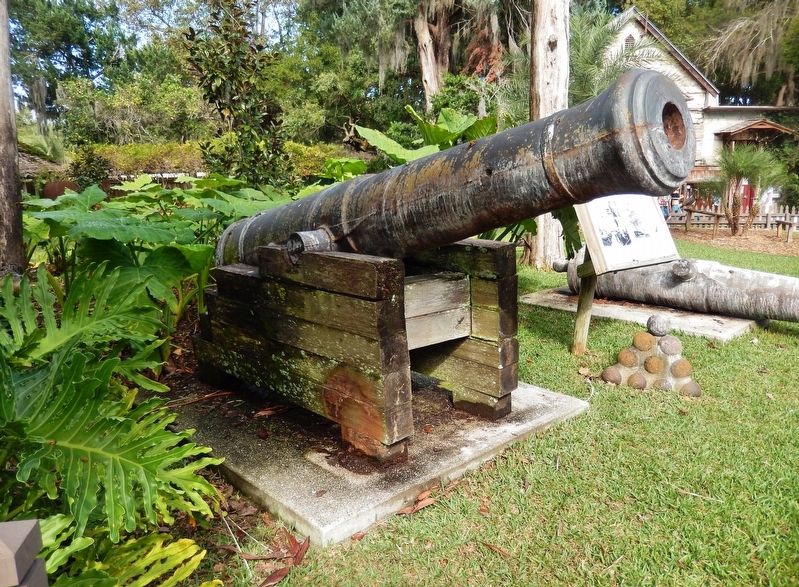 U.S.S. Constitution Cannon & Marker image. Click for full size.