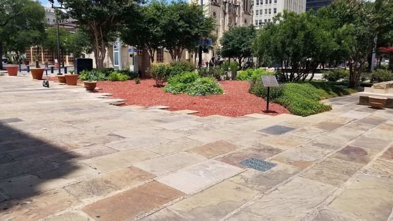 The view of the Sell the Courthouse Marker in front of the courthouse image. Click for full size.
