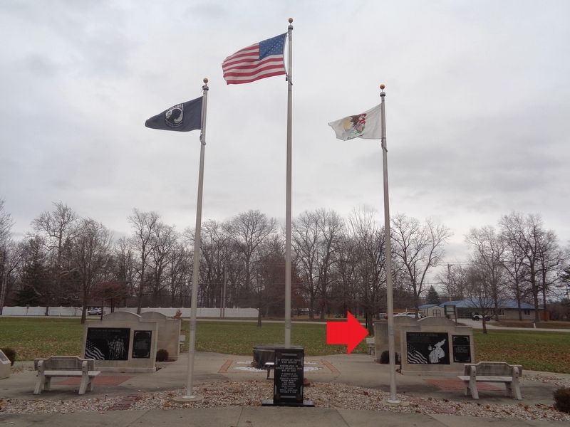 Edgar County World Wars I and II Memorial image. Click for full size.