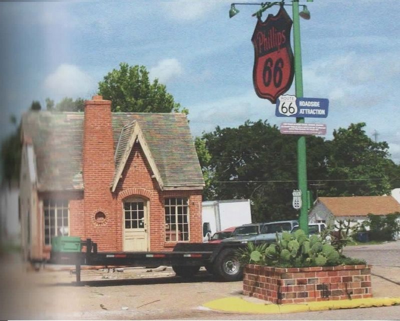 1930 Phillips 66 Filling Station, Chandler, Oklahoma Marker image. Click for full size.