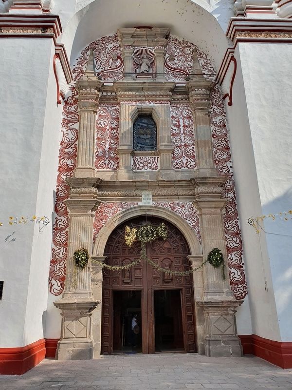 The Baroque facade of the Mazahua Cathedral image. Click for full size.