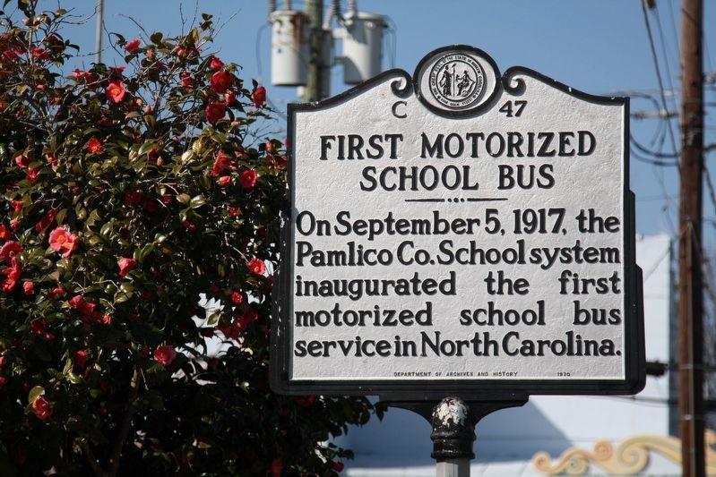 First Motorized School Bus Marker image. Click for full size.