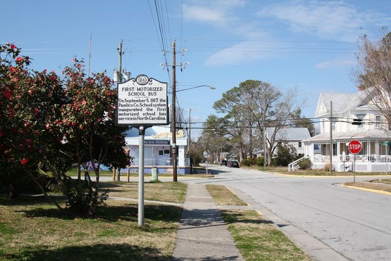 First Motorized School Bus Marker image. Click for full size.