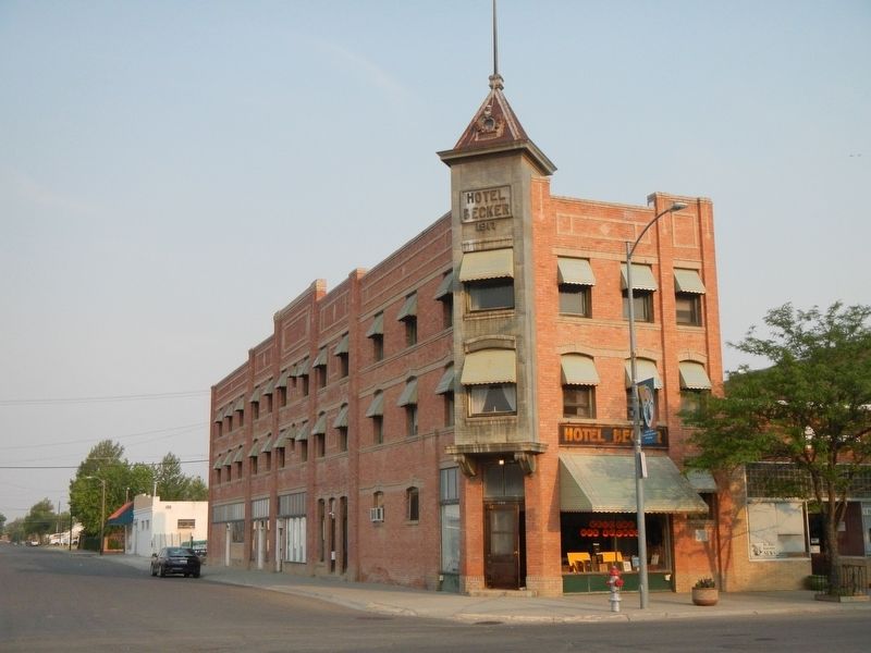 Hotel Becker and Marker image. Click for full size.