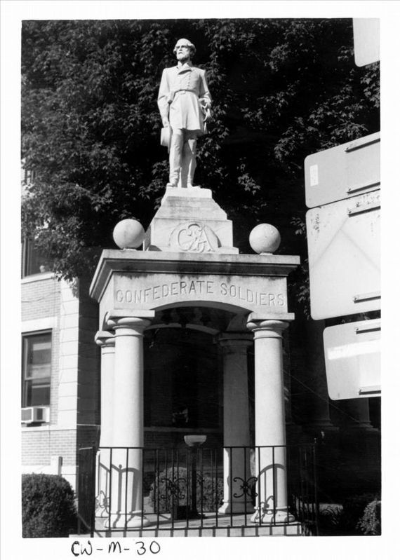 Confederate Monument in Murray image. Click for more information.