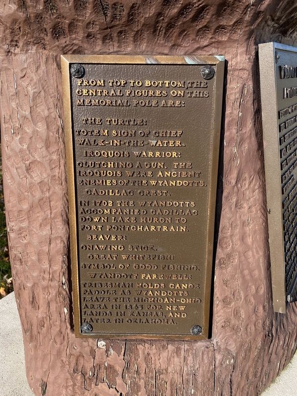 Wyandott Totem Pole Marker image. Click for full size.