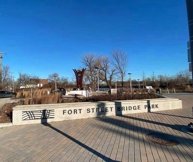 Fort Street Bridge Park image. Click for full size.