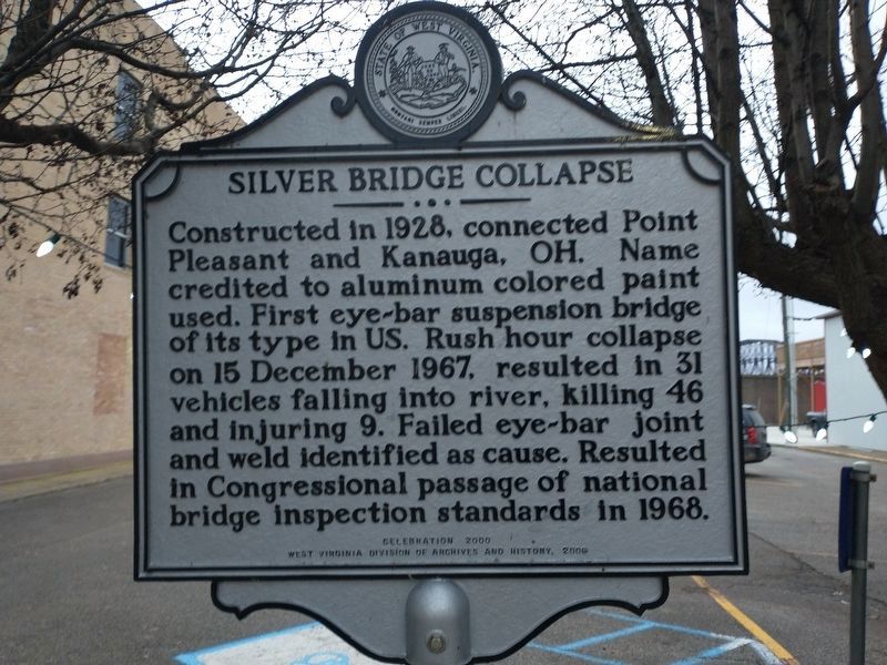 Silver Bridge Collapse Marker image. Click for full size.