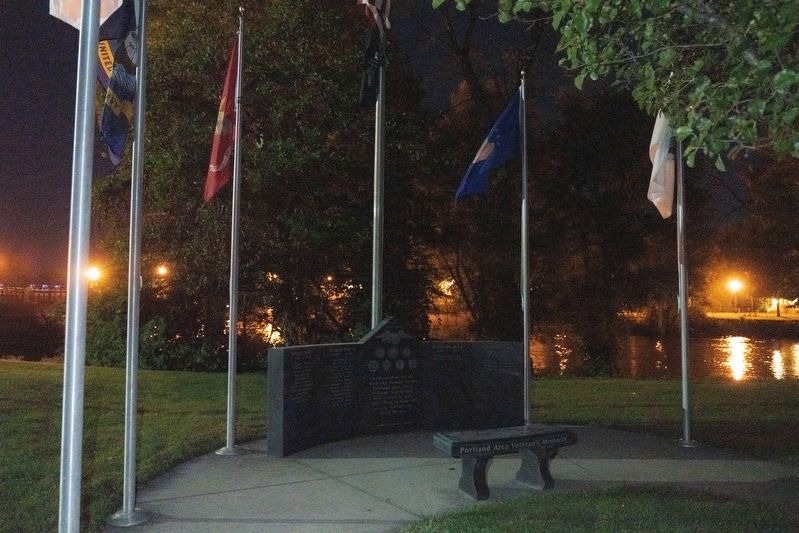 Portland Veterans Memorial image. Click for full size.
