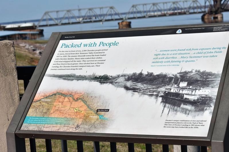 Packed with People Trail of Tears National Historic Trail image. Click for full size.