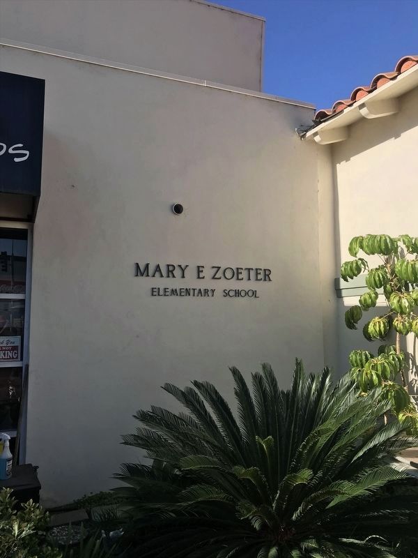 Zoeter School. Click for full size. Zoeter School image. Click for full size.