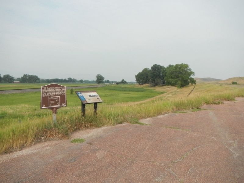 The Black Diamond Trail Marker image. Click for full size.