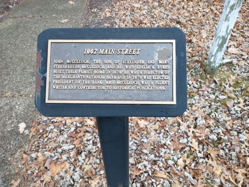 1002 Main Street Marker image. Click for full size.