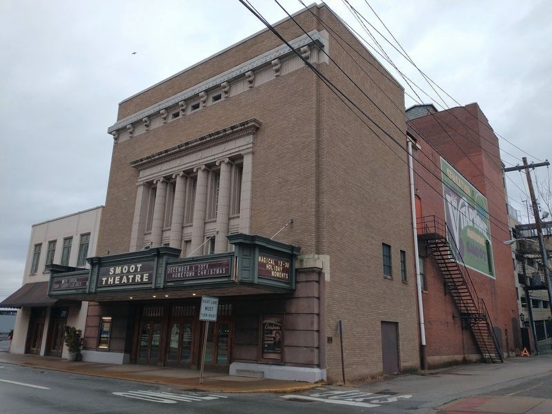 Smoot Theatre and Marker image. Click for full size.