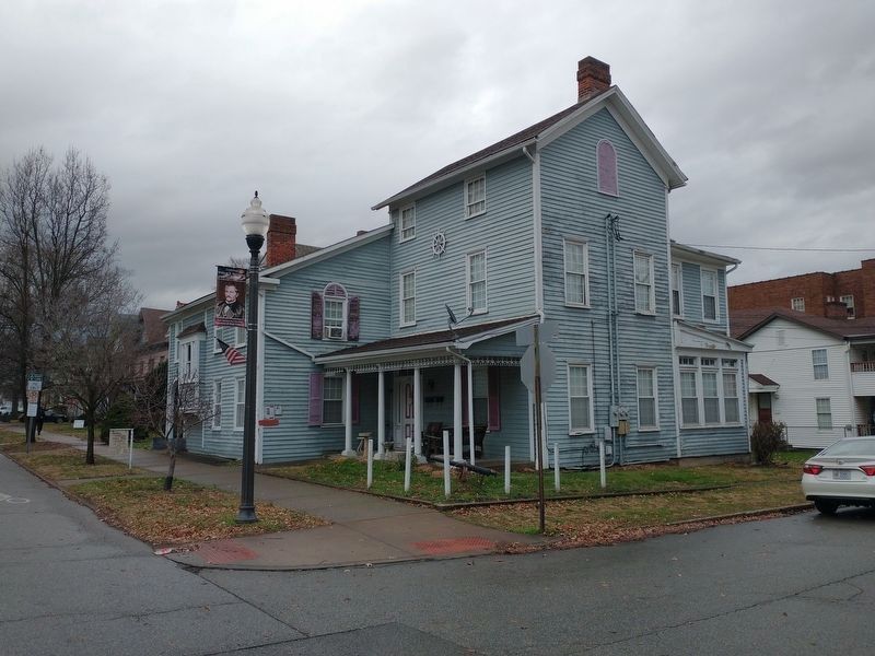 The Lamp House image. Click for full size.
