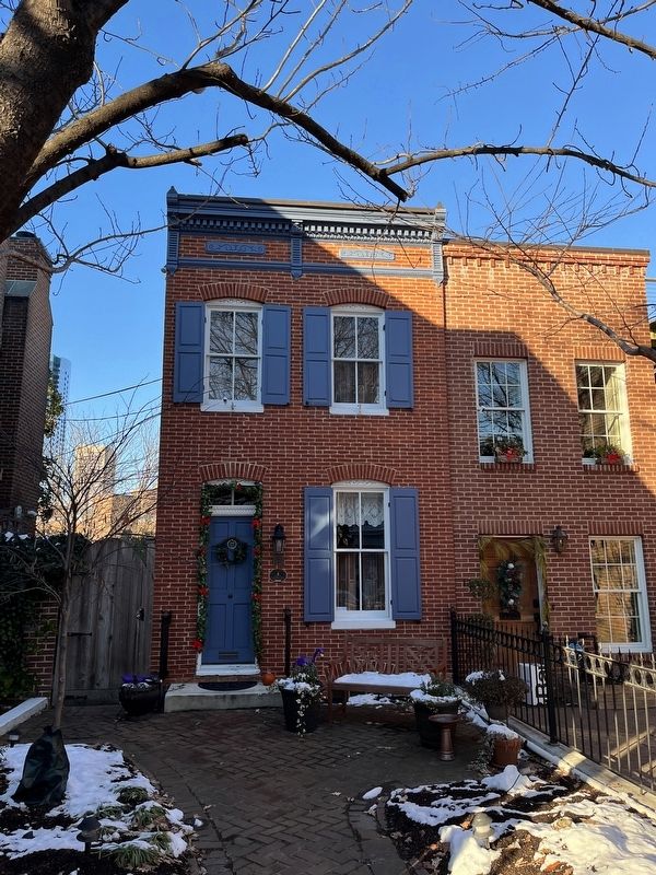 120 East Montgomery Street image. Click for full size.
