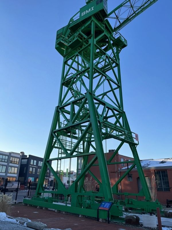 The Whirley Crane Display image. Click for full size.