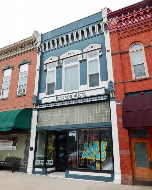 Tinsley Building. Click for full size. Tinsley Building image. Click for full size.