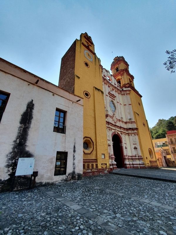 Former Franciscan Convent of San Juan Bautista de Metepec Marker image. Click for full size.
