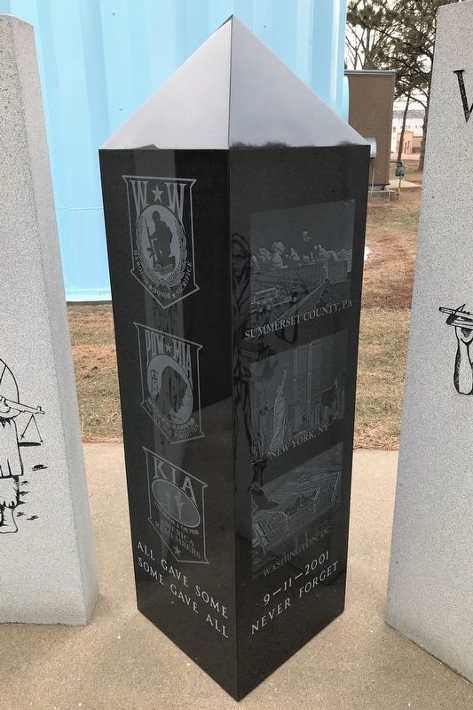 Right Obelisk image. Click for full size.